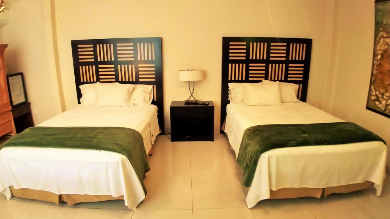 Hotel Del Angel Guadalajara Bagian luar foto